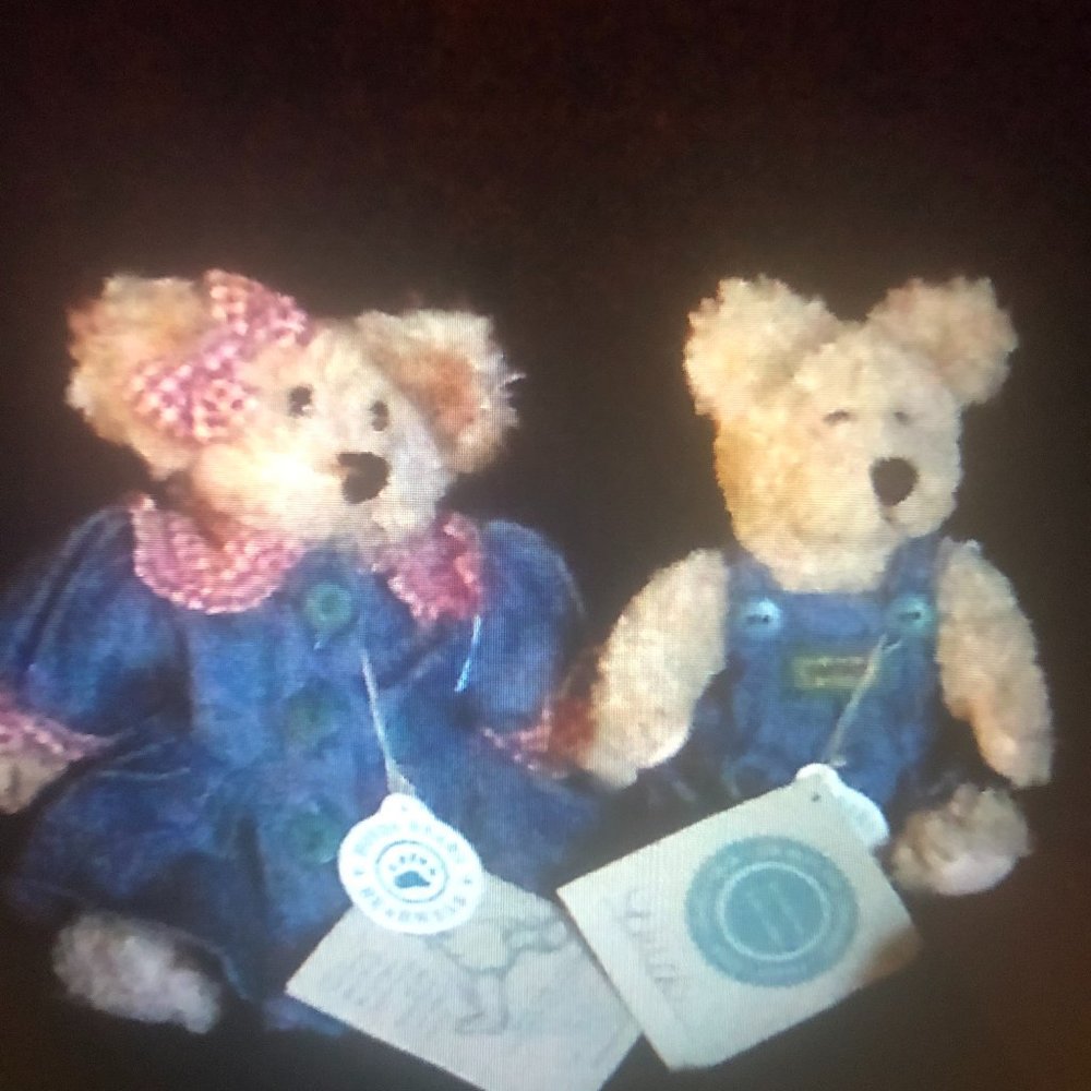 Boyd Bears, Bonnie and Huck